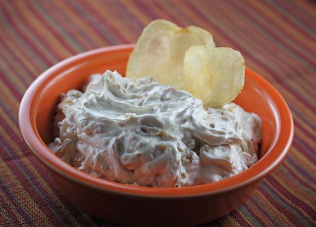 onion dip - bowl